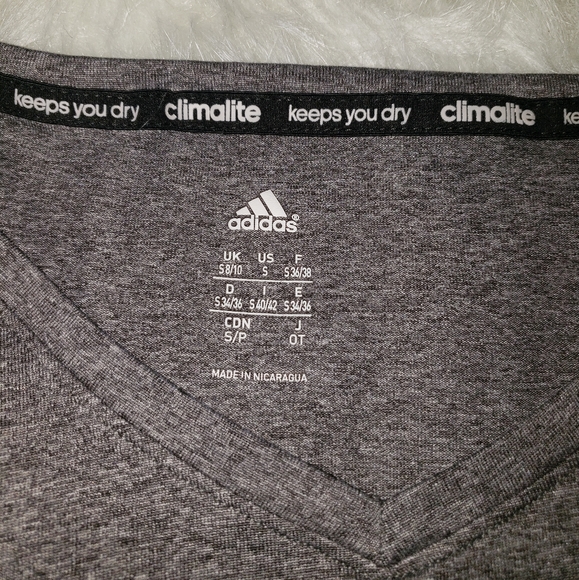 Adidas tee - Picture 4 of 5